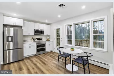 11328 Vale Road, Oakton, VA 22124 - Photo 10