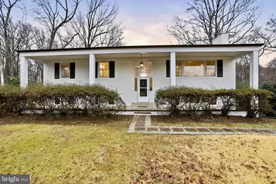 11328 Vale Road, Oakton, VA 22124 - Photo 2