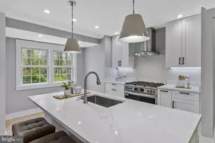 1915 Shannon Ct, Alexandria, VA 22306 - Photo 34