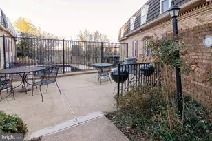 3125 Patrick Henry Dr, Falls Church, VA 22044 - Photo 8