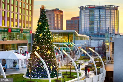 8517 Marquette Street, Vienna, VA 22180 - Photo 40