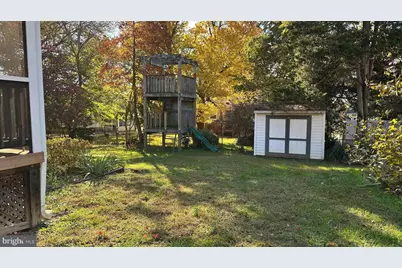 8517 Marquette Street, Vienna, VA 22180 - Photo 38