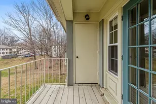 8312 Kingsgate Rd, Springfield, VA 22152 - Photo 38