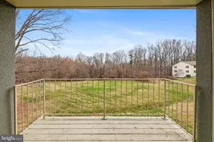 8312 Kingsgate Rd, Springfield, VA 22152 - Photo 36