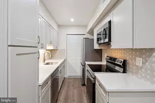 8312 Kingsgate Rd, Springfield, VA 22152 - Photo 1