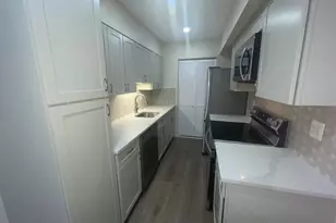 8312 Kingsgate Rd, Springfield, VA 22152 - Photo 1