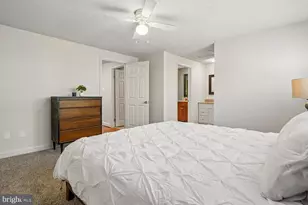 8160 Curving Creek Ct, Springfield, VA 22153 - Photo 22