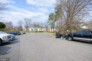 8036 St Annes Ct, Alexandria, VA 22309 - Photo 30