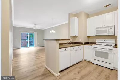 2765 Centerboro Drive #247, Vienna, VA 22181 - Photo 8