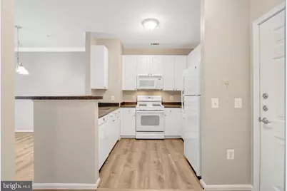 2765 Centerboro Drive #247, Vienna, VA 22181 - Photo 10