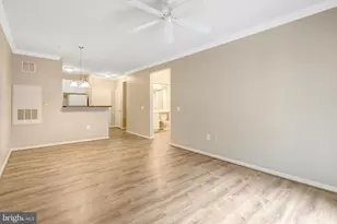 2765 Centerboro Dr, Vienna, VA 22181 - Photo 4