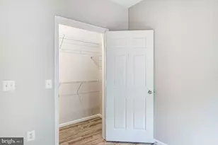 2765 Centerboro Dr, Vienna, VA 22181 - Photo 12