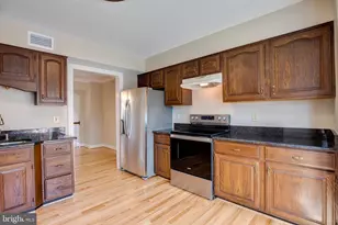 6502 Westhaven Ln, Springfield, VA 22150 - Photo 4