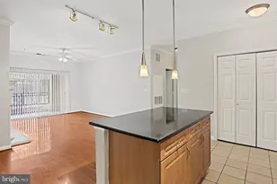 12957 Centre Park Cir, Herndon, VA 20171 - Photo 6