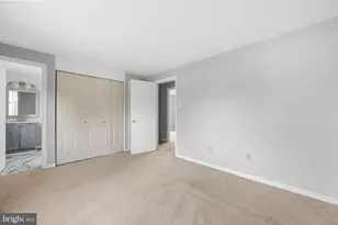 9071 Loreleigh Way, Fairfax, VA 22031 - Photo 16