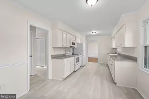 8805 Teresa Ann Ct, Alexandria, VA 22308 - Photo 26