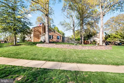 8805 Teresa Ann Court, Alexandria, VA 22308 - Photo 4