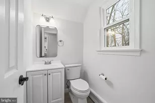 5300 Neville Ct, Alexandria, VA 22310 - Photo 20