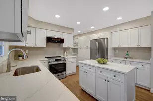 7820 Antiopi St, Annandale, VA 22003 - Photo 18