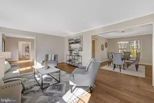 7820 Antiopi St, Annandale, VA 22003 - Photo 6