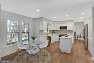 7820 Antiopi St, Annandale, VA 22003 - Photo 14