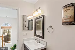 6241 Clay Pipe Ct, Centreville, VA 20121 - Photo 30