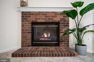 6241 Clay Pipe Ct, Centreville, VA 20121 - Photo 12