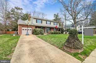 7823 Friars Ct, Alexandria, VA 22306 - Photo 2