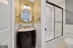 4575 Airlie Way, Annandale, VA 22003 - Photo 16