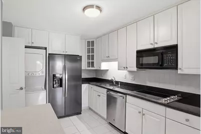 8360 Greensboro Drive #908, McLean, VA 22102 - Photo 20