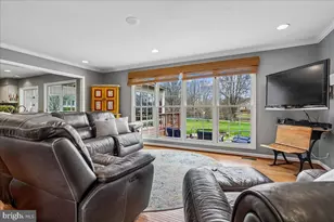 8307 Richlawn Terrace, Fairfax Station, VA 22039 - Photo 10