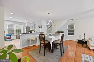 3930 Collis Oak Ct, Fairfax, VA 22033 - Photo 10