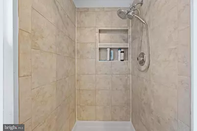 3930 Collis Oak Court, Fairfax, VA 22033 - Photo 32