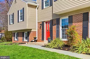 9502 Wallingford Dr, Burke, VA 22015 - Photo 42