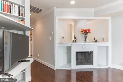 7918 Casa Grande Place #124E, Alexandria, VA 22309 - Photo 8