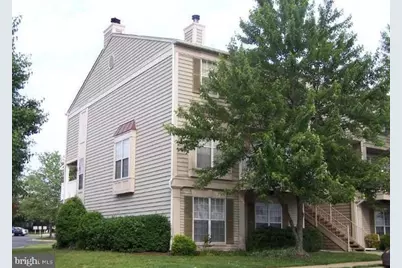 9247 Cardinal Forest Lane #202, Lorton, VA 22079 - Photo 2