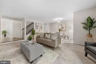 9117 Galbreth Ct, Springfield, VA 22153 - Photo 10