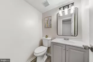 9117 Galbreth Ct, Springfield, VA 22153 - Photo 40