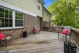 9117 Galbreth Ct, Springfield, VA 22153 - Photo 42