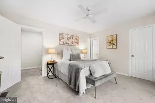 9117 Galbreth Ct, Springfield, VA 22153 - Photo 26