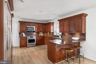 3022 Fox Den Ln, Oakton, VA 22124 - Photo 14