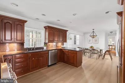 3022 Fox Den Lane, Oakton, VA 22124 - Photo 18