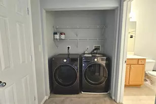 13377 Connor Dr, Centreville, VA 20120 - Photo 12