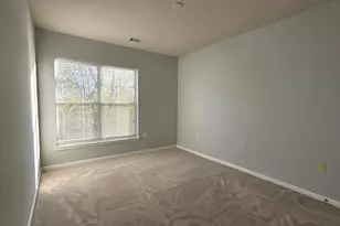 13377 Connor Dr, Centreville, VA 20120 - Photo 10