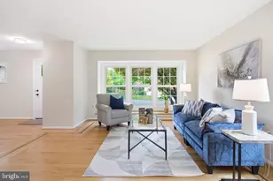 13179 Ladybank Ln, Herndon, VA 20171 - Photo 12
