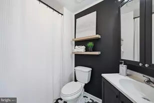 11240 Harbor Ct, Reston, VA 20191 - Photo 14