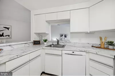 11240 Harbor Court #11240, Reston, VA 20191 - Photo 8