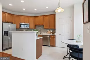2313 Huntington Station Ct, Alexandria, VA 22303 - Photo 30
