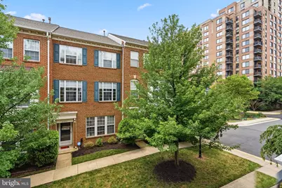 2313 Huntington Station Court, Alexandria, VA 22303 - Photo 2