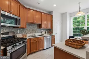 2313 Huntington Station Ct, Alexandria, VA 22303 - Photo 32
